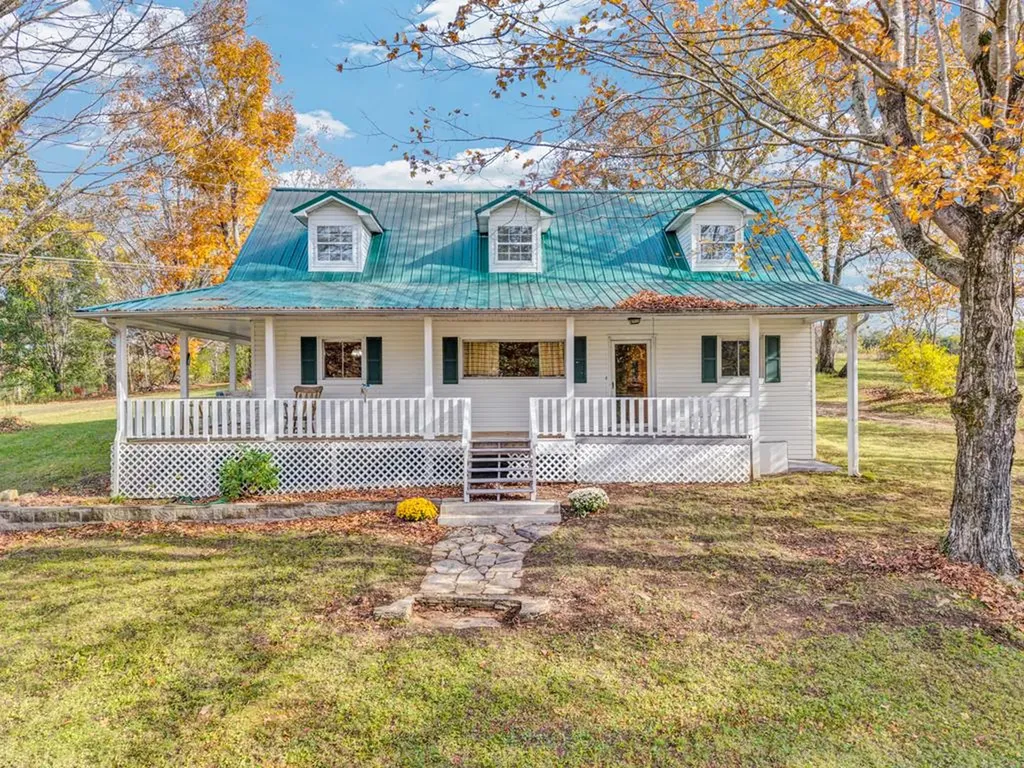 26889 Sr 30 Pikeville TN 37367