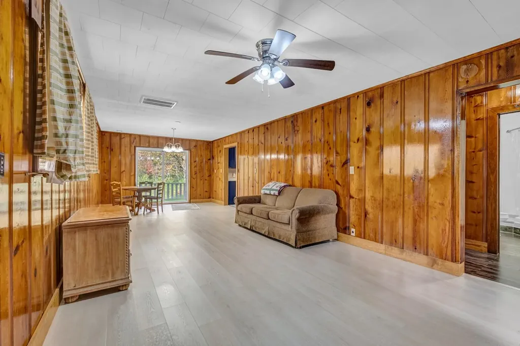 26889 Sr 30 Pikeville TN 37367