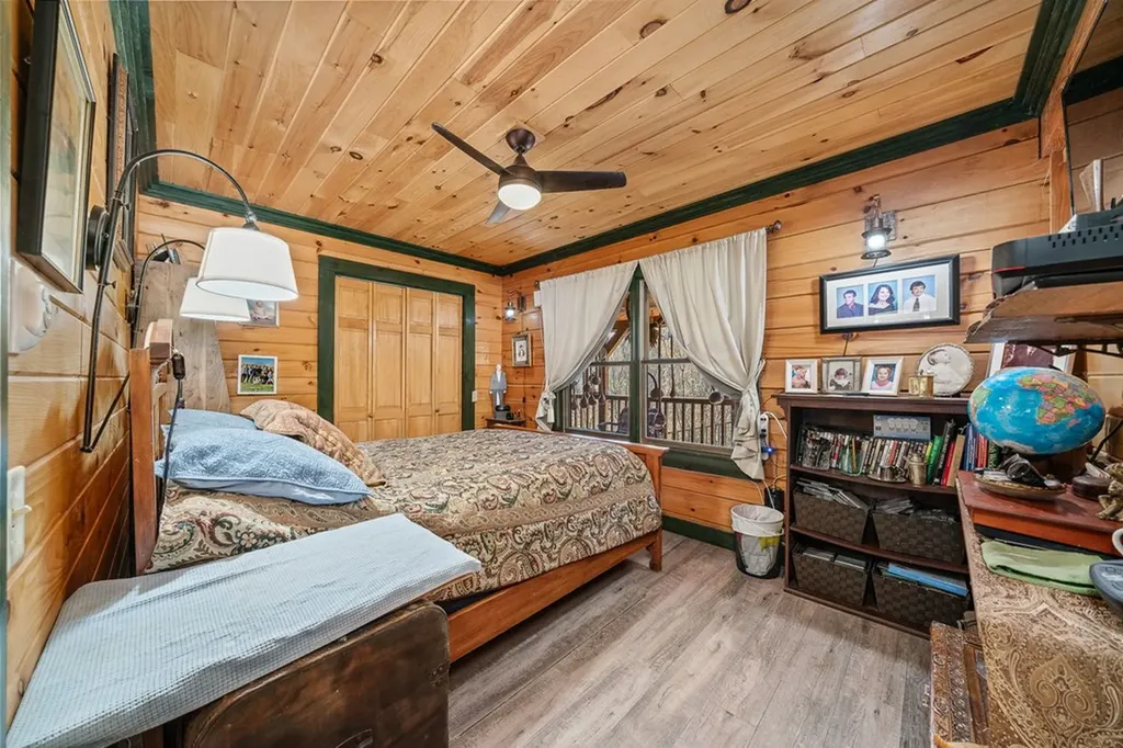 2087 Add Stafford Road Hilham TN 38568