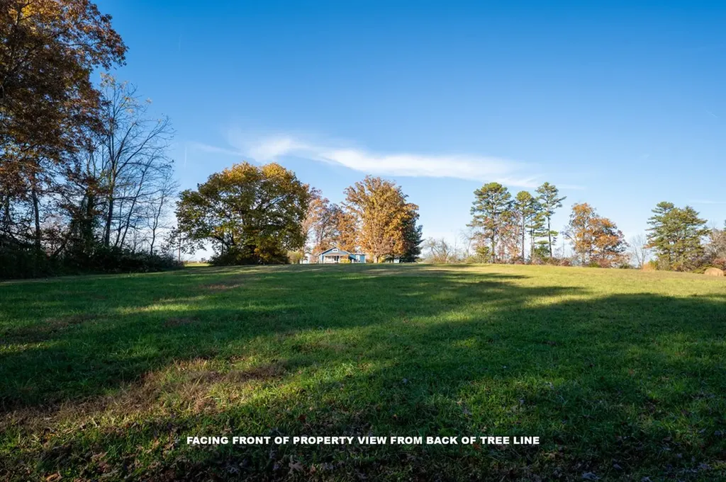 1090 Old Sunbright Road Jamestown TN 38556