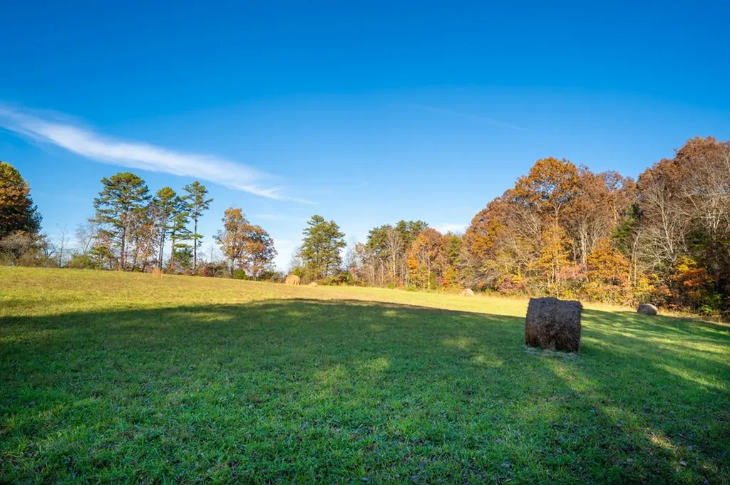 1090 Old Sunbright Road Jamestown TN 38556