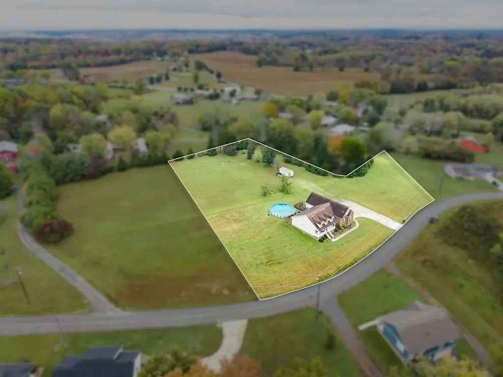 148 Hailey Ridge Lane Gainesboro TN 38562