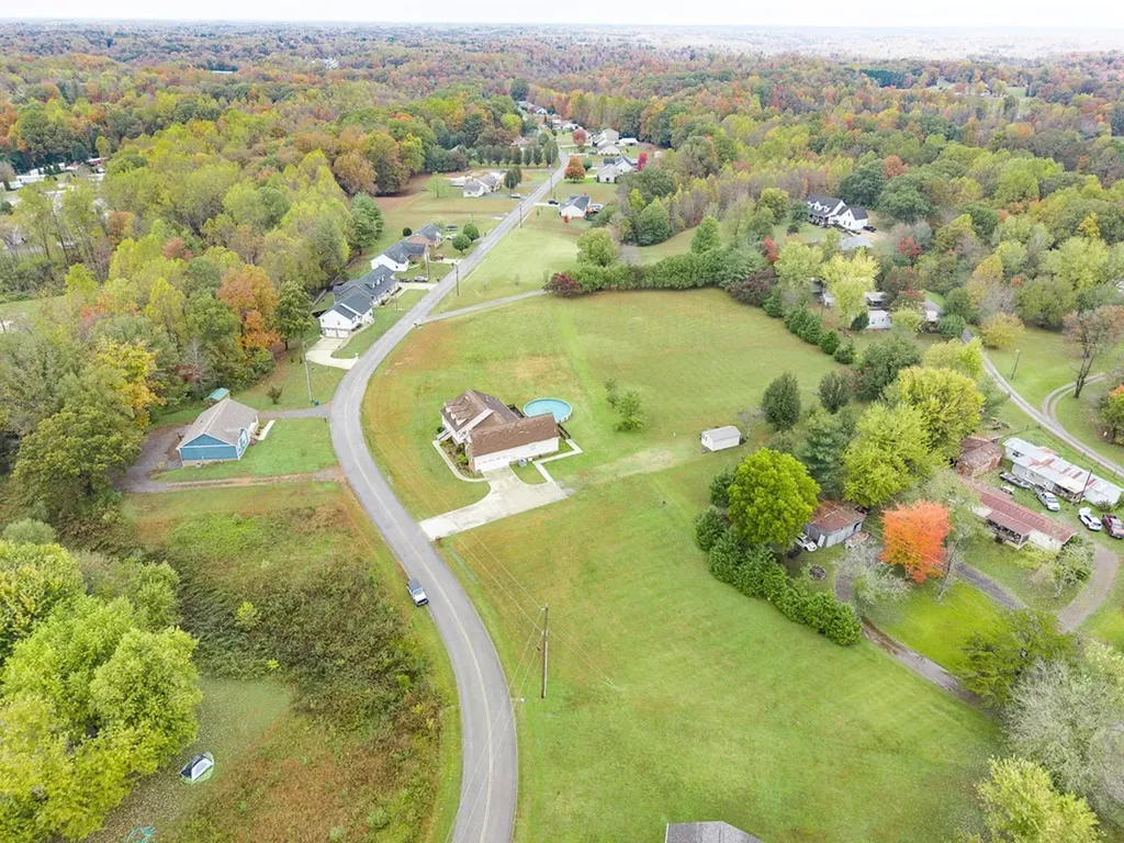 148 Hailey Ridge Lane Gainesboro TN 38562