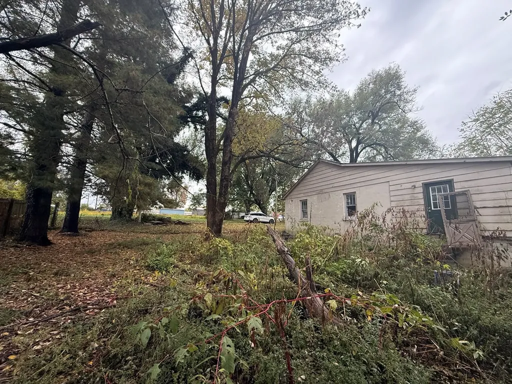 408 3rd Avenue N Baxter TN 38544