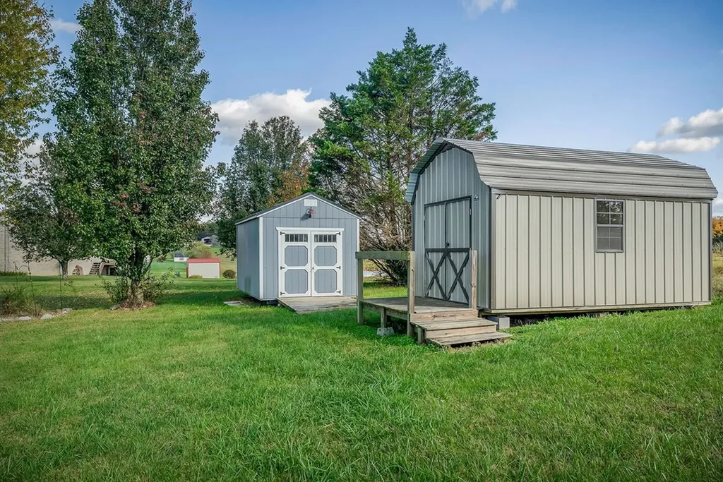 1520 Hawkins Crawford Road Cookeville TN 38501