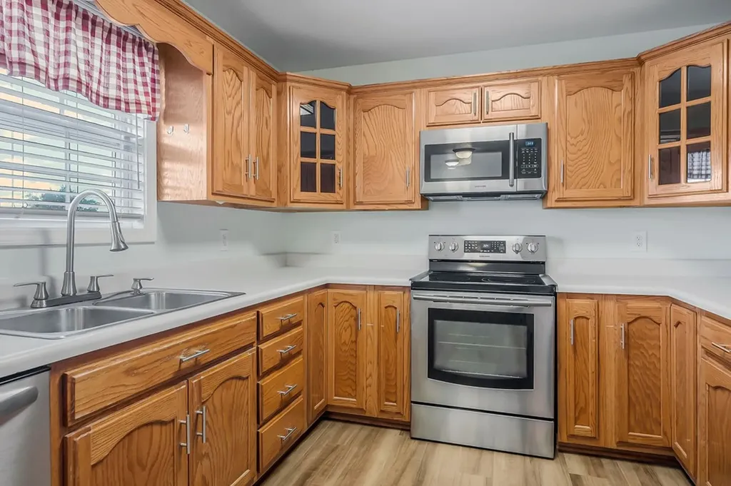 1520 Hawkins Crawford Road Cookeville TN 38501