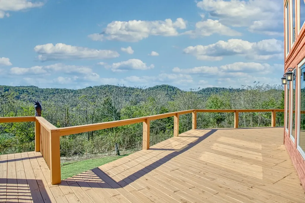 1582 Spring Fork Road Granville TN 38564