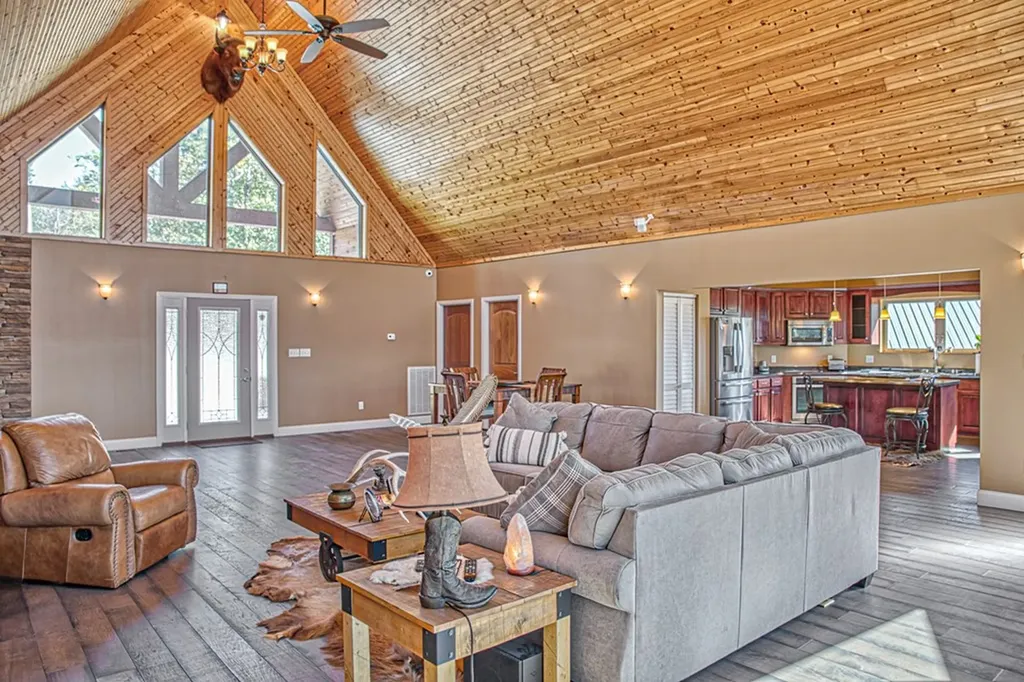 1582 Spring Fork Road Granville TN 38564