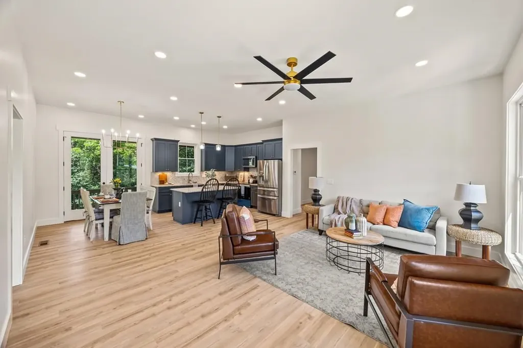 2035 Bear Creek Point Cookeville TN 38506