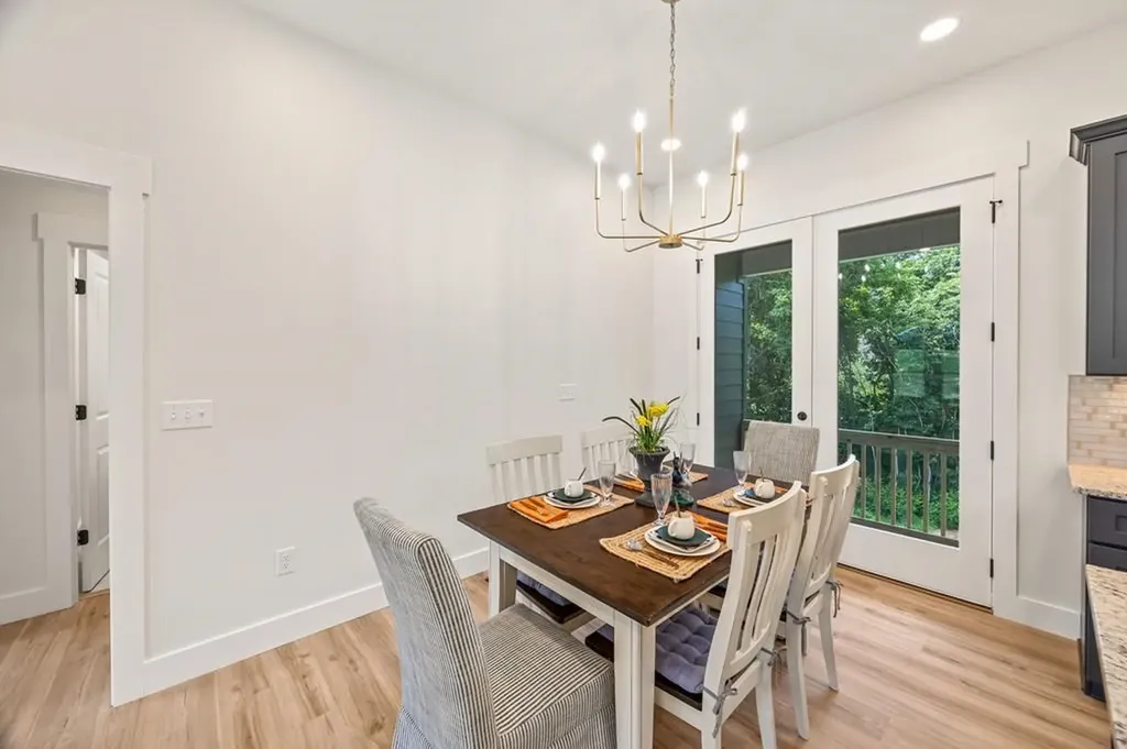 2035 Bear Creek Point Cookeville TN 38506