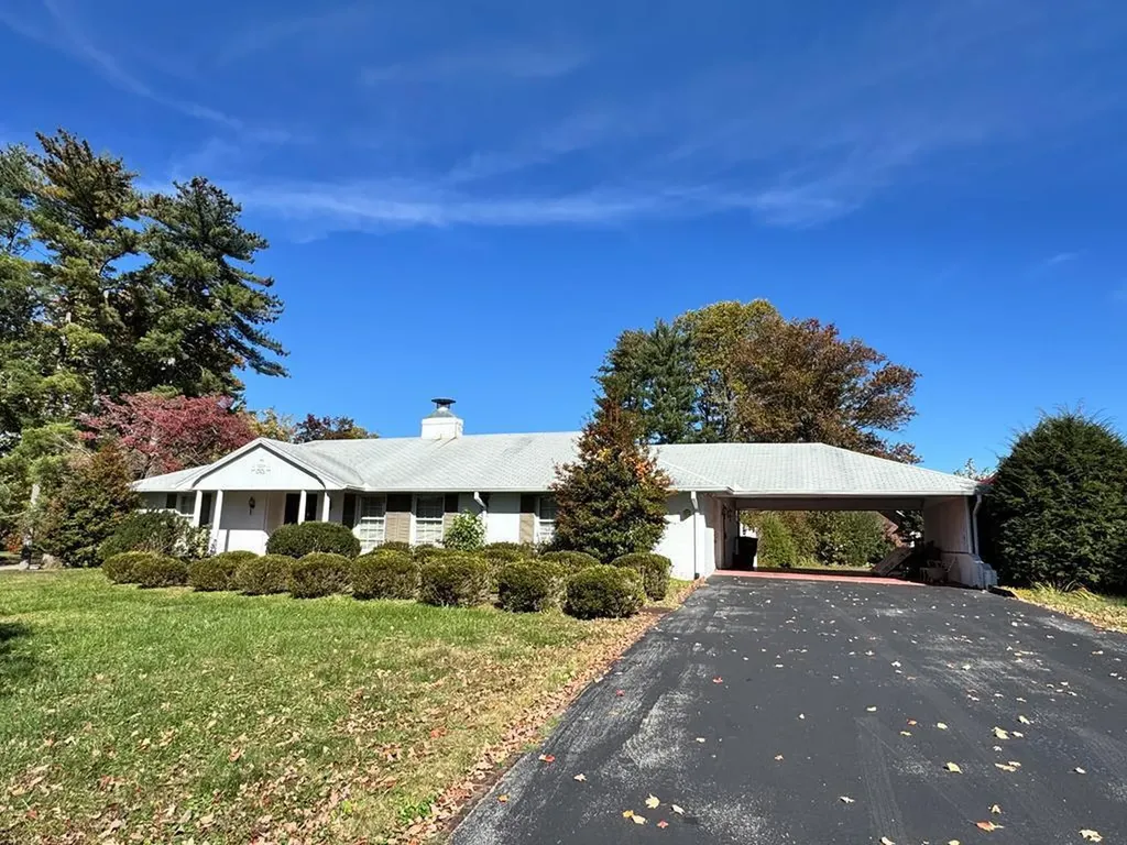 1460 Barnes Drive Cookeville TN 38501