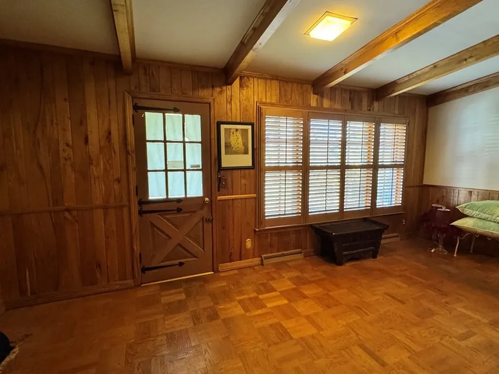 1460 Barnes Drive Cookeville TN 38501