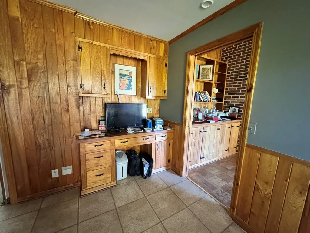 1460 Barnes Drive Cookeville TN 38501