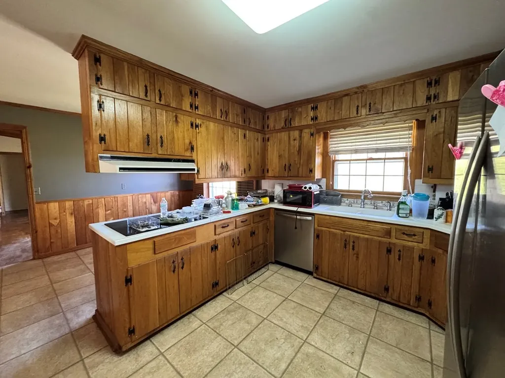 1460 Barnes Drive Cookeville TN 38501