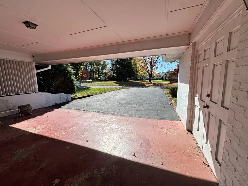 1460 Barnes Drive Cookeville TN 38501