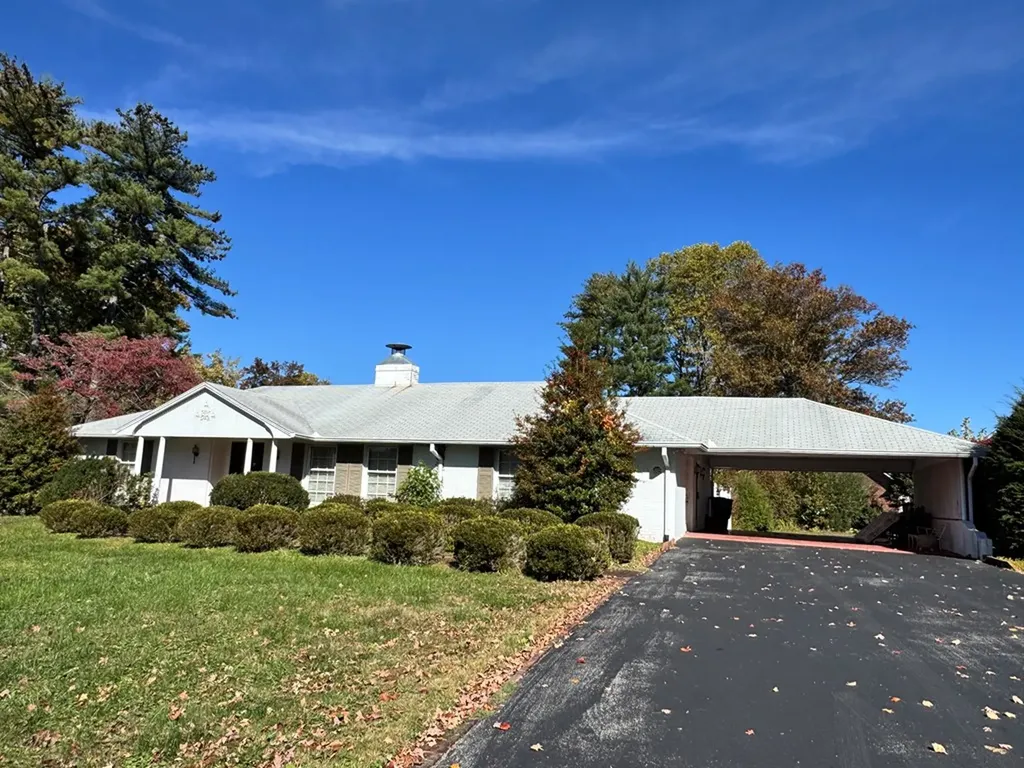 1460 Barnes Drive Cookeville TN 38501