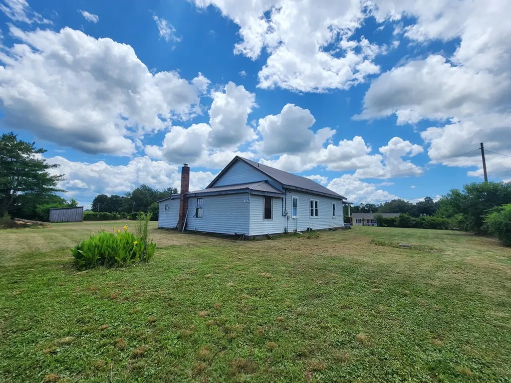 581 Tabor Loop Road Crossville TN 38571