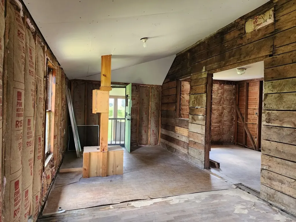 581 Tabor Loop Road Crossville TN 38571