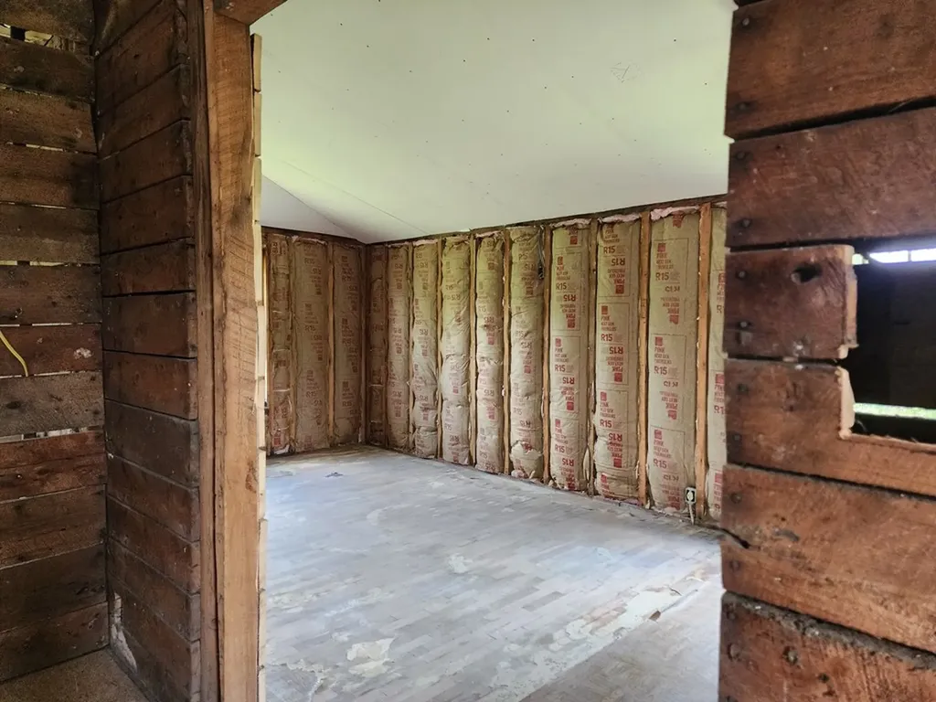 581 Tabor Loop Road Crossville TN 38571