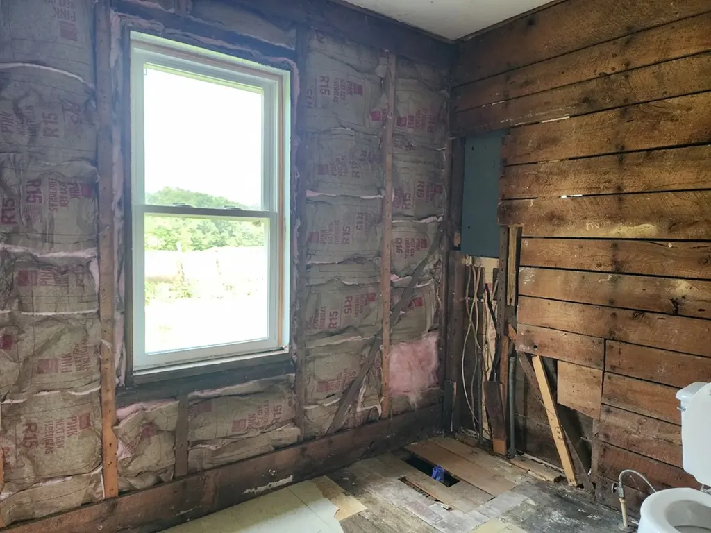 581 Tabor Loop Road Crossville TN 38571