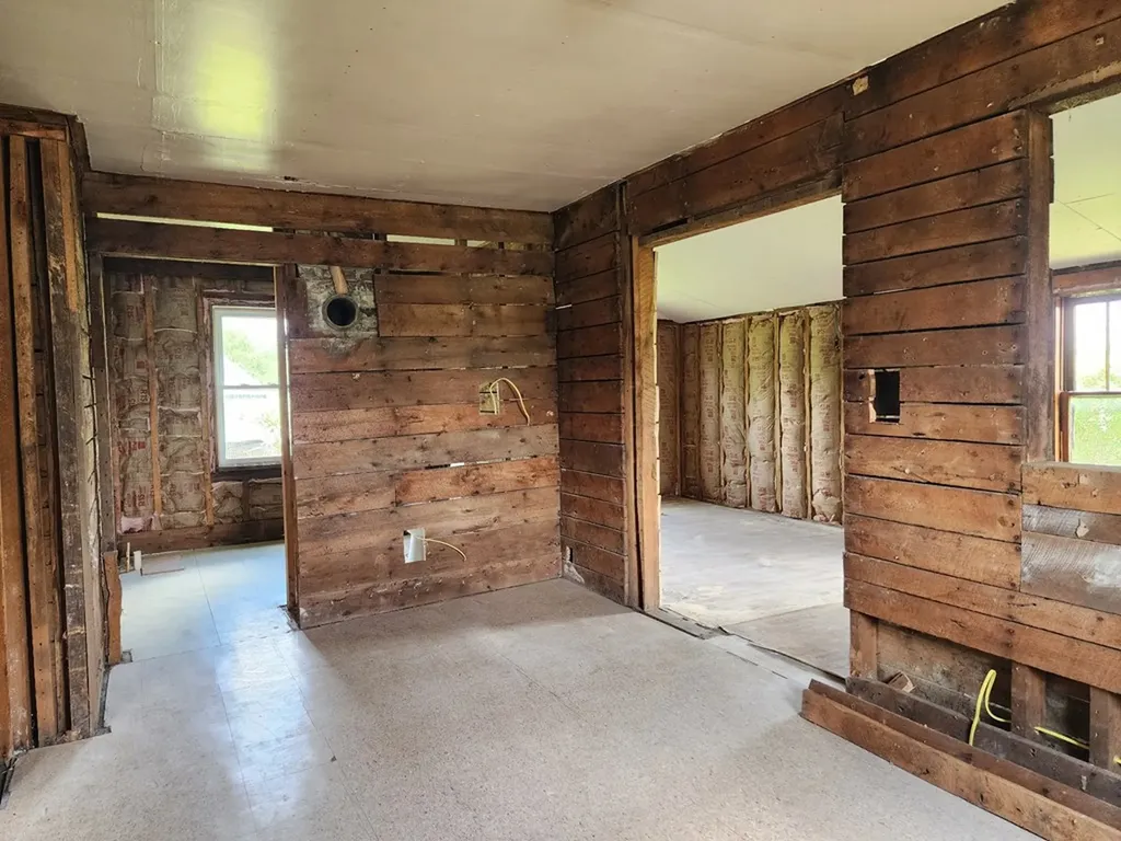 581 Tabor Loop Road Crossville TN 38571