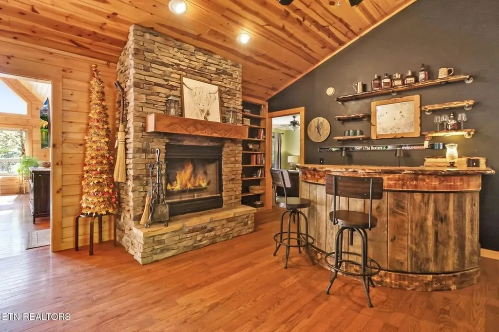 232 Victoria Circle Jamestown TN 38556-5178