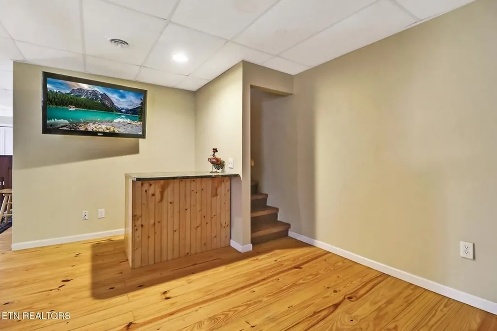 232 Victoria Circle Jamestown TN 38556-5178