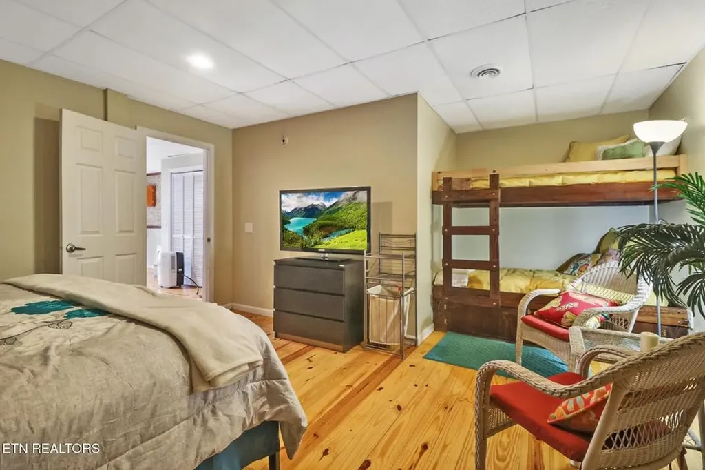 232 Victoria Circle Jamestown TN 38556-5178