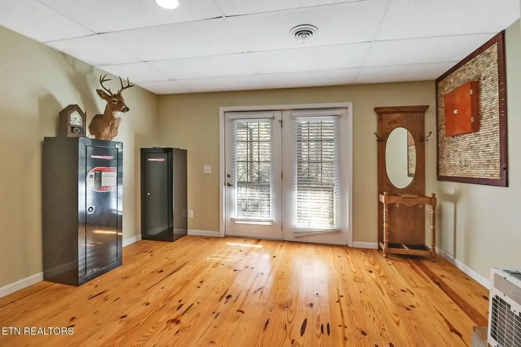 232 Victoria Circle Jamestown TN 38556-5178