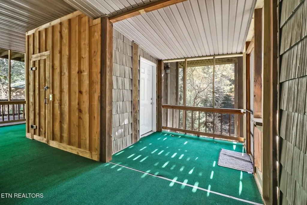 232 Victoria Circle Jamestown TN 38556-5178