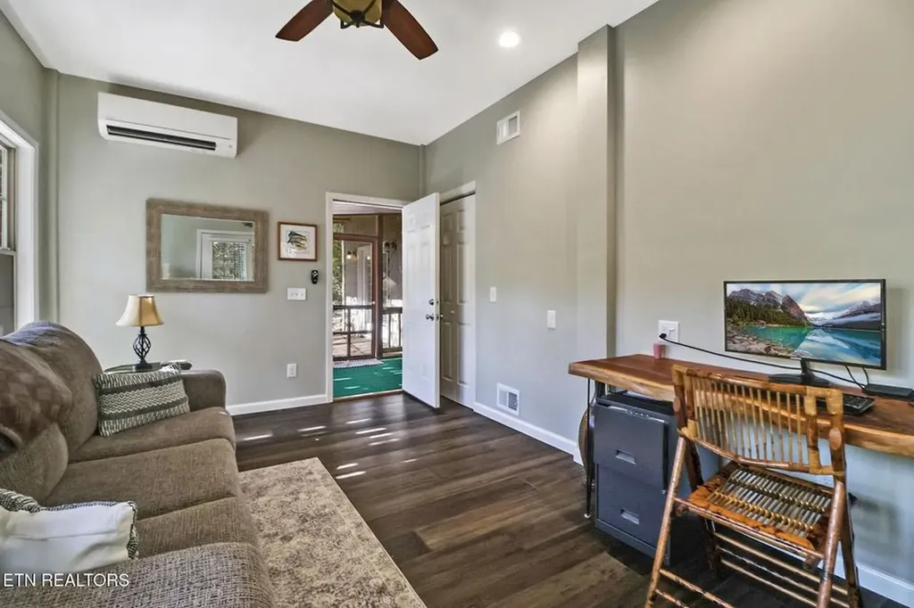 232 Victoria Circle Jamestown TN 38556-5178