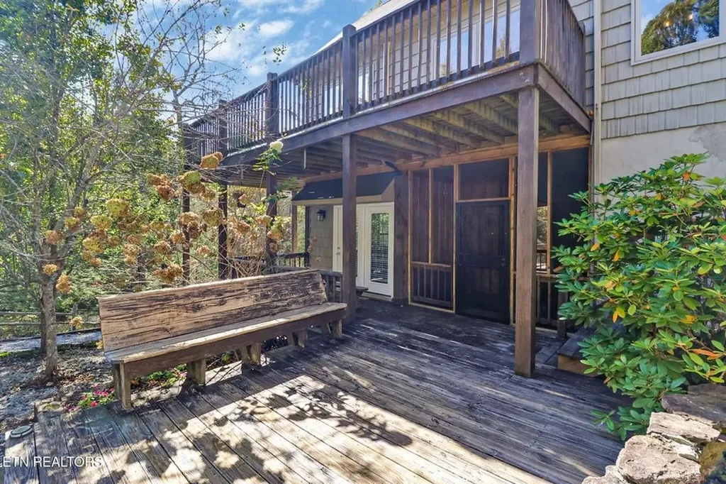 232 Victoria Circle Jamestown TN 38556-5178