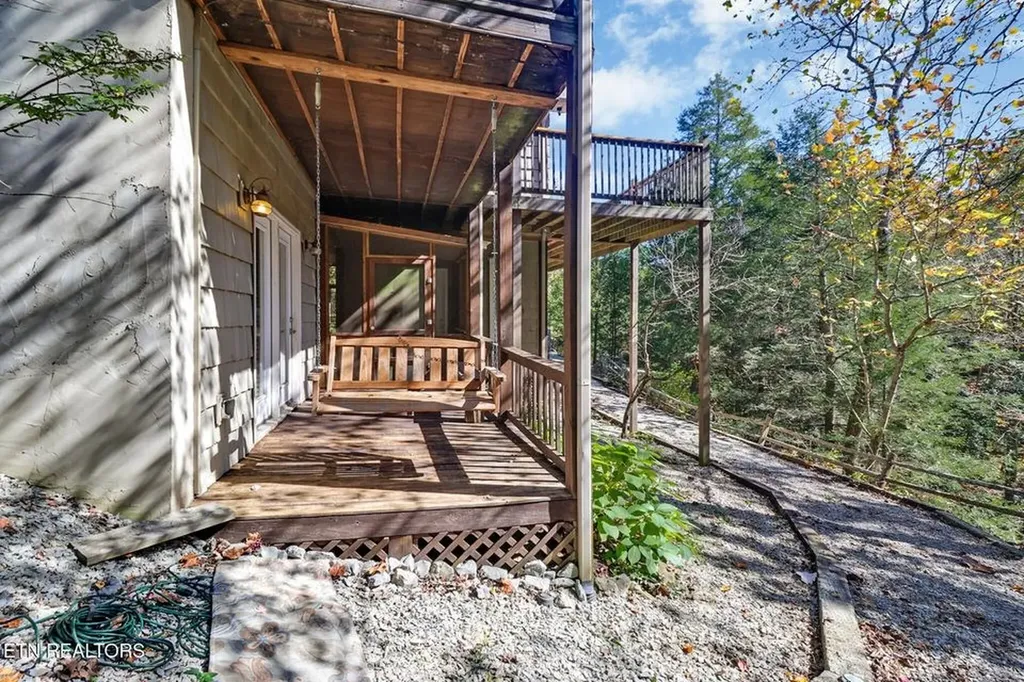 232 Victoria Circle Jamestown TN 38556-5178