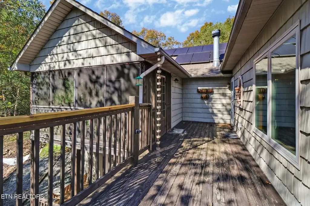 232 Victoria Circle Jamestown TN 38556-5178