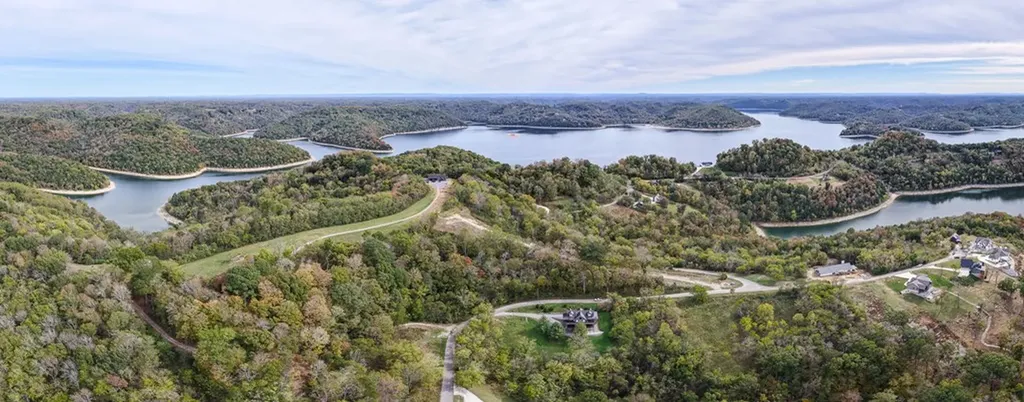 7.4 Ac Helms Hollow Road Silver Point TN 38582