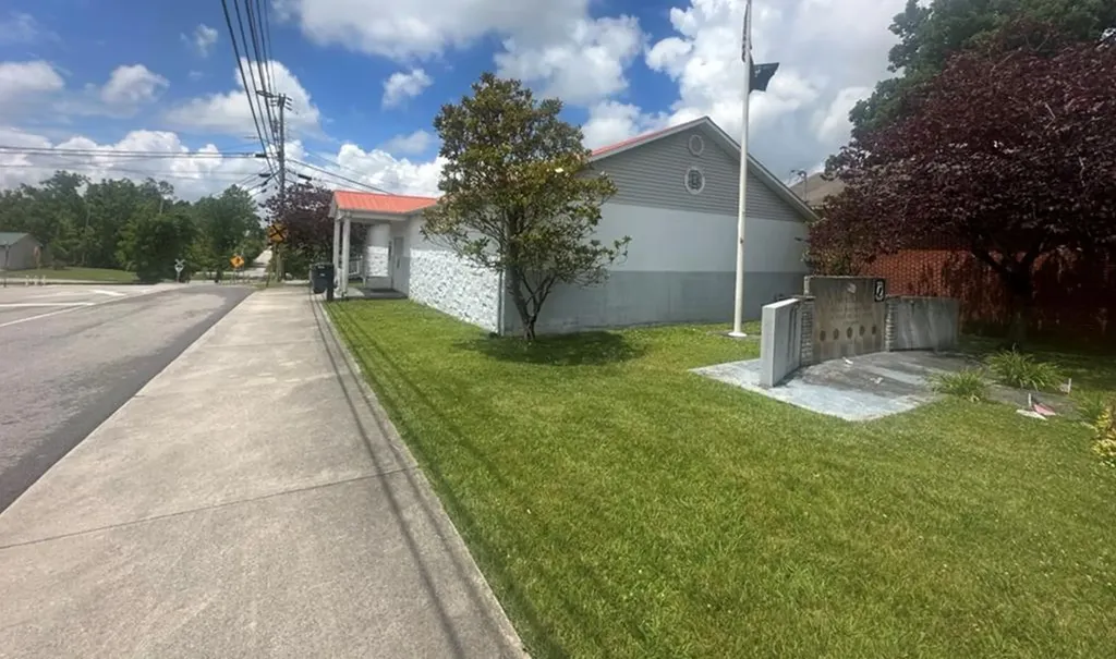 45 S Poplar Street Monterey TN 38574