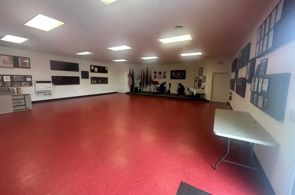 45 S Poplar Street Monterey TN 38574