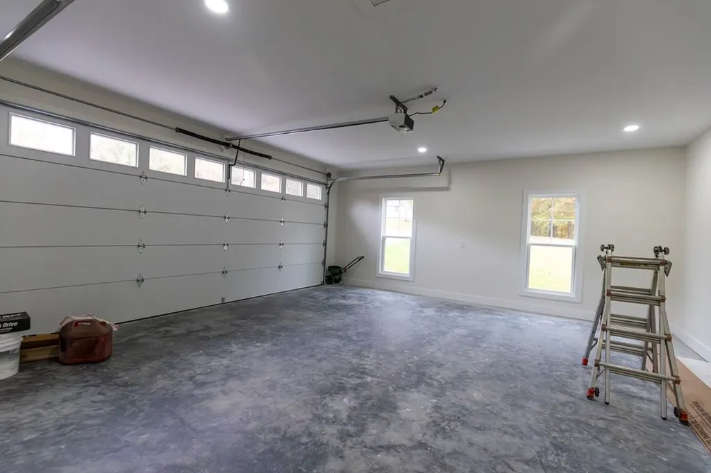 371 West Meadow Creek Road Monterey TN 38574