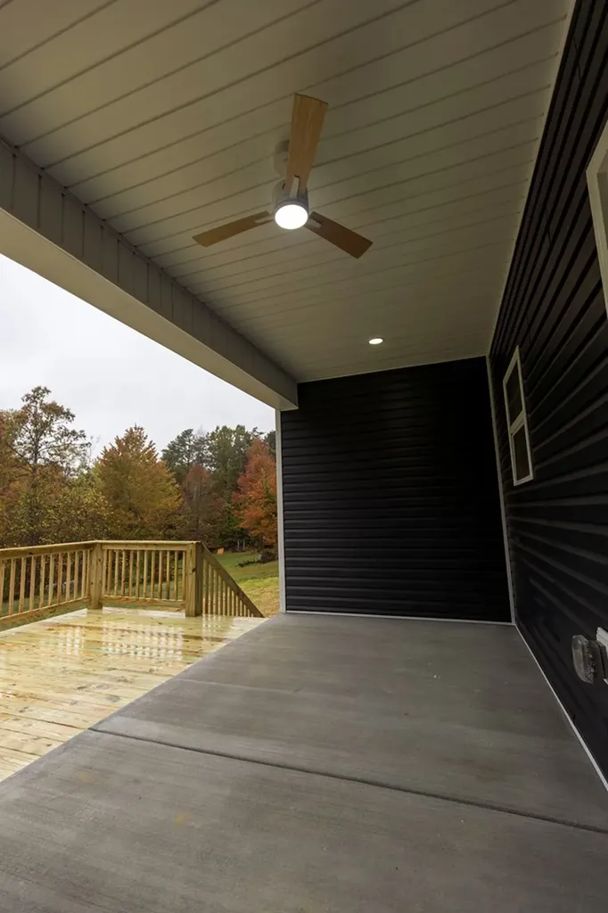 371 West Meadow Creek Road Monterey TN 38574