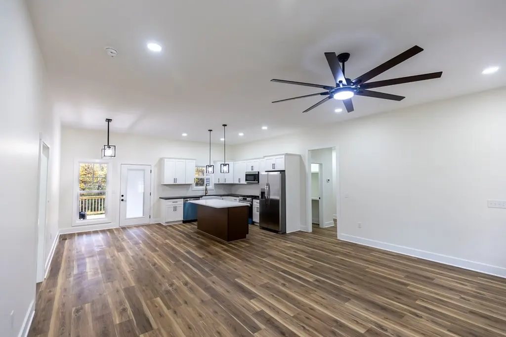 371 West Meadow Creek Road Monterey TN 38574