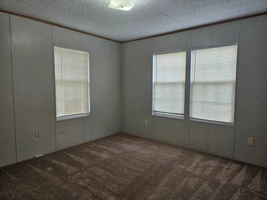 315 W Stewart Avenue Monterey TN 38574