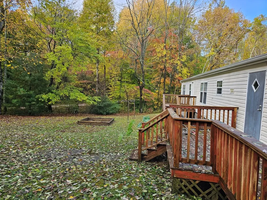 315 W Stewart Avenue Monterey TN 38574