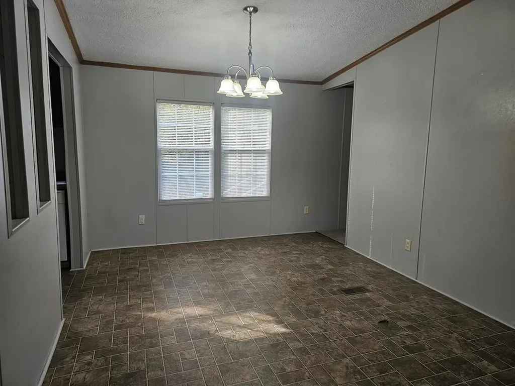 315 W Stewart Avenue Monterey TN 38574