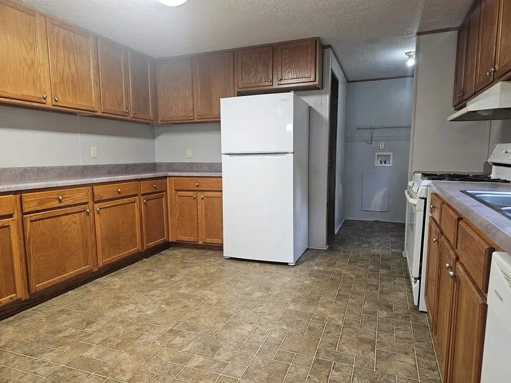 315 W Stewart Avenue Monterey TN 38574