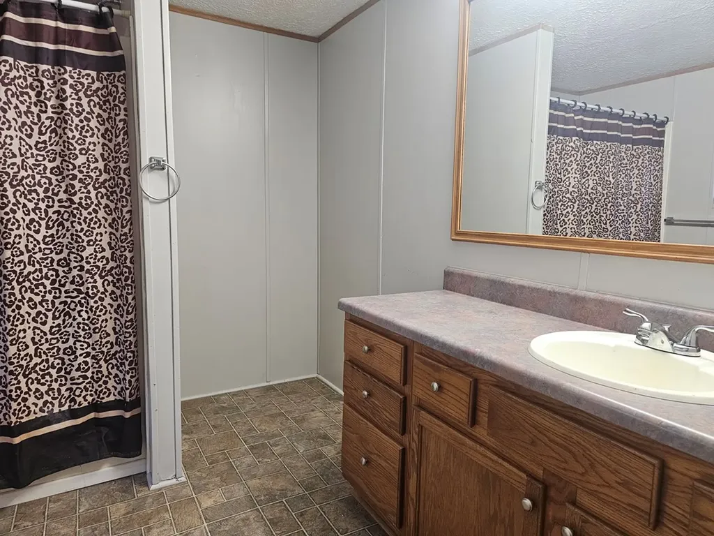 315 W Stewart Avenue Monterey TN 38574