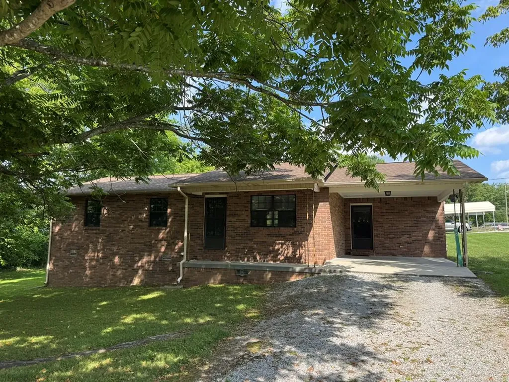 96 County Garage Road Crossville TN 38555