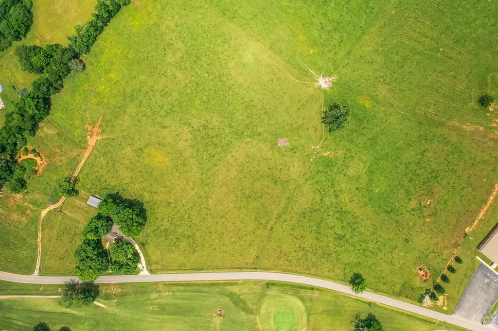 1364 Country Club Road Sparta TN 38583