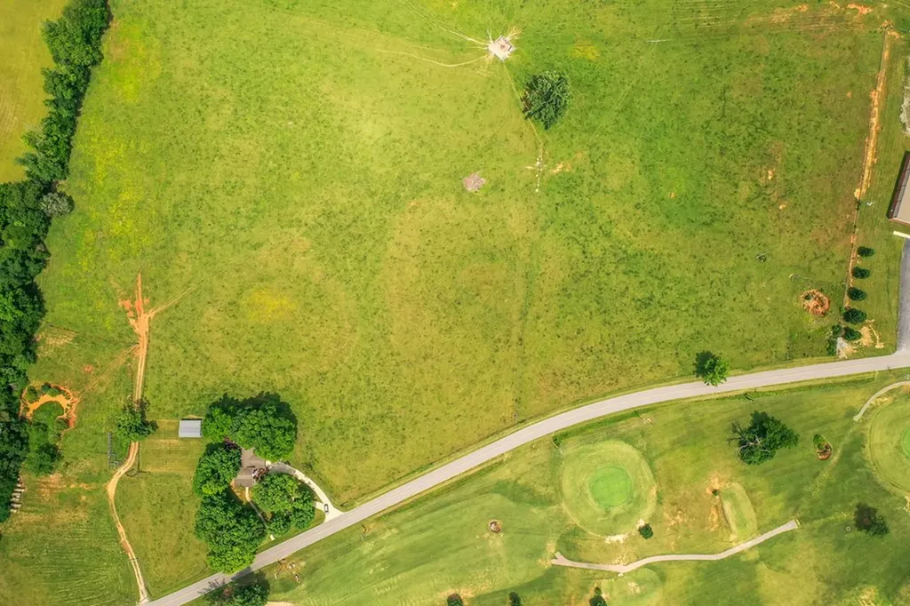 1364 Country Club Road Sparta TN 38583