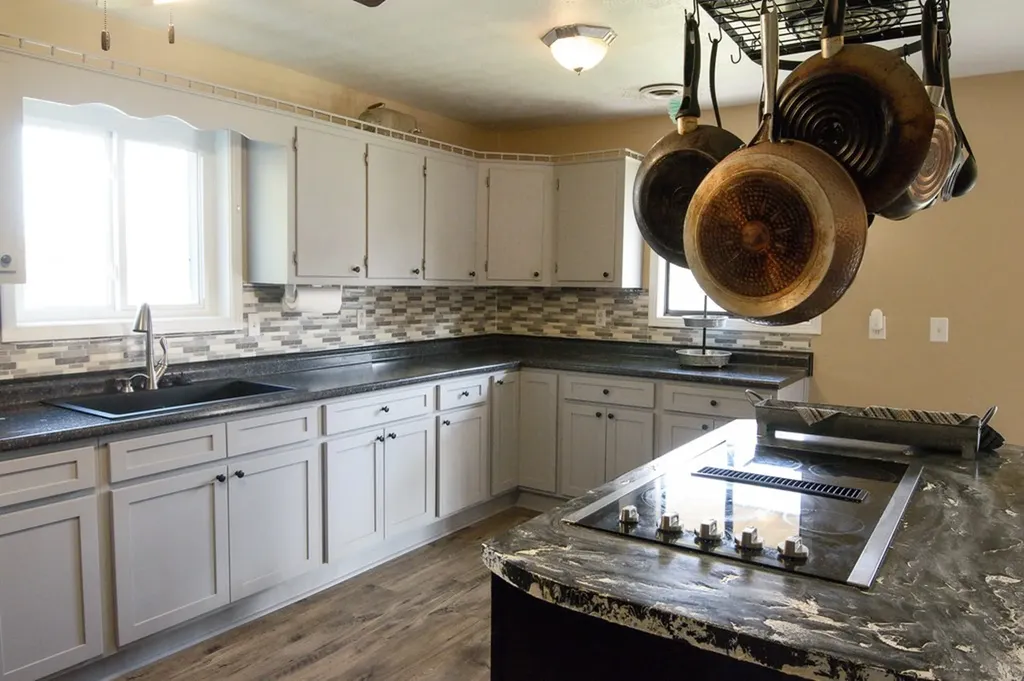 867 Oldfield Drive Gainesboro TN 38562