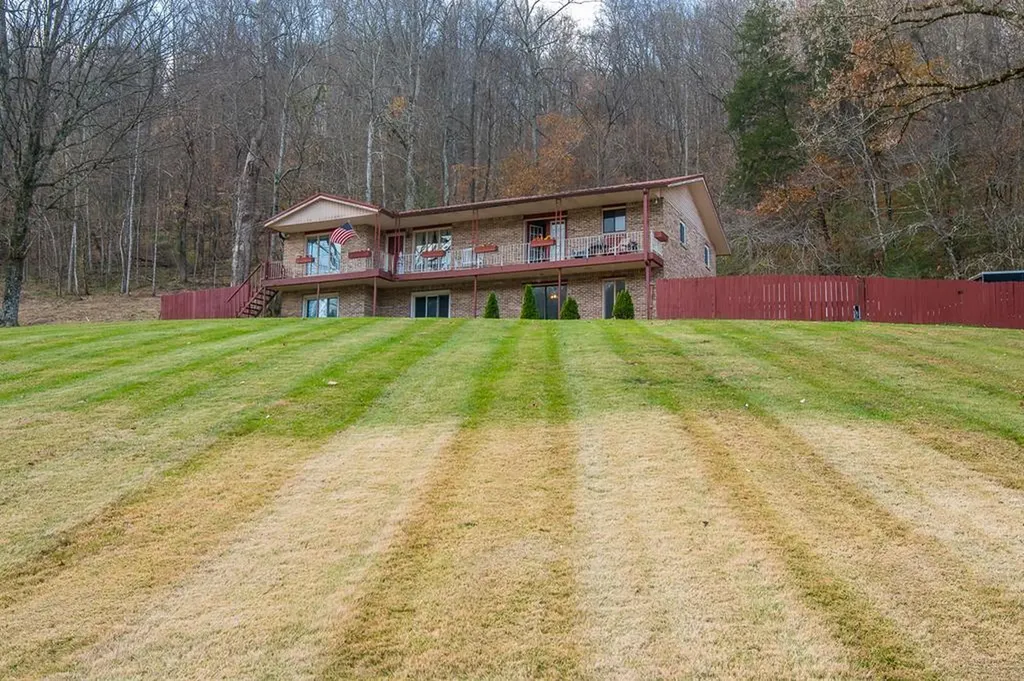 867 Oldfield Drive Gainesboro TN 38562